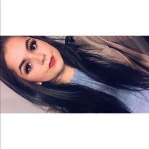 Meet your Posher, Sabrina